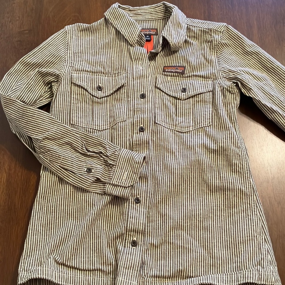 Patagonia Women’s Farrier’s shirt, size XS